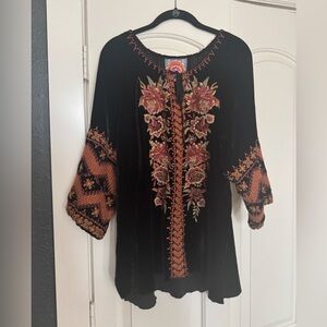 Johnny Was Black Velvet Embroidered Tunic | Boho Luxe Floral Top | Size XL